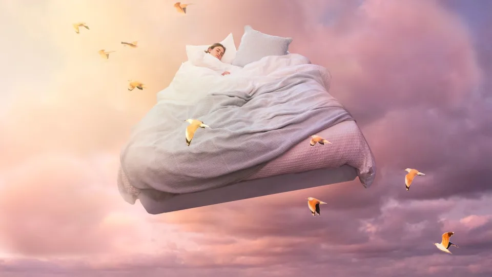 Machiel Klerk - Everything You Need to Know About Lucid Dreams, According to Sleep Experts